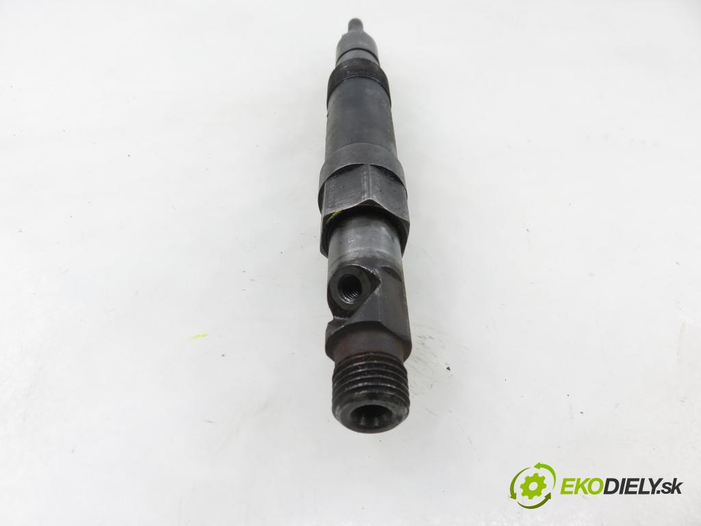 FORD TRANSIT Furgon (FA_ _) FURGON 2000 66,00 2.4 DI (FAA_, FAB_, FAC_, FAD_) - D2FA 2402,00 vstřikovač TJBB02 (Vstřikovač paliva)