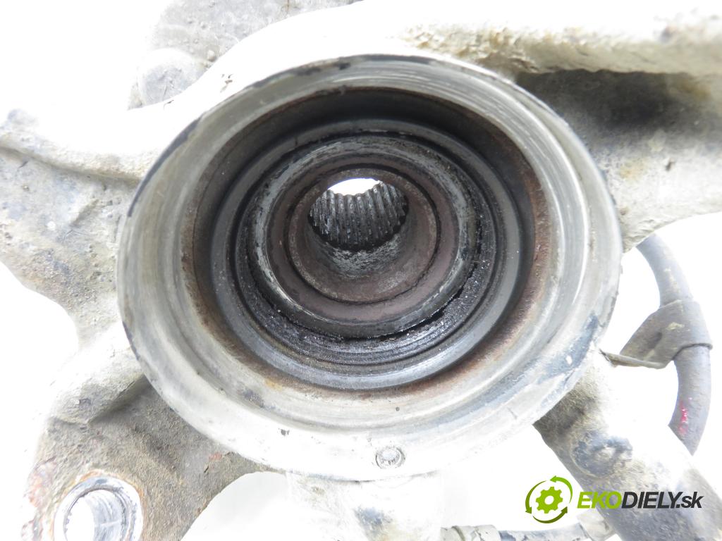 TOYOTA RAV 4 I (_A1_) SUV 1994 95,00 2.0 4WD - 3S-FE 1998,00 náboj PP ABS