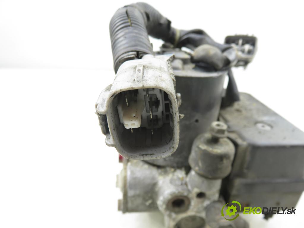 TOYOTA RAV 4 I (_A1_) SUV 1994 95,00 2.0 4WD - 3S-FE 1998,00 pumpa ABS 4451042010 (Pumpa ABS)