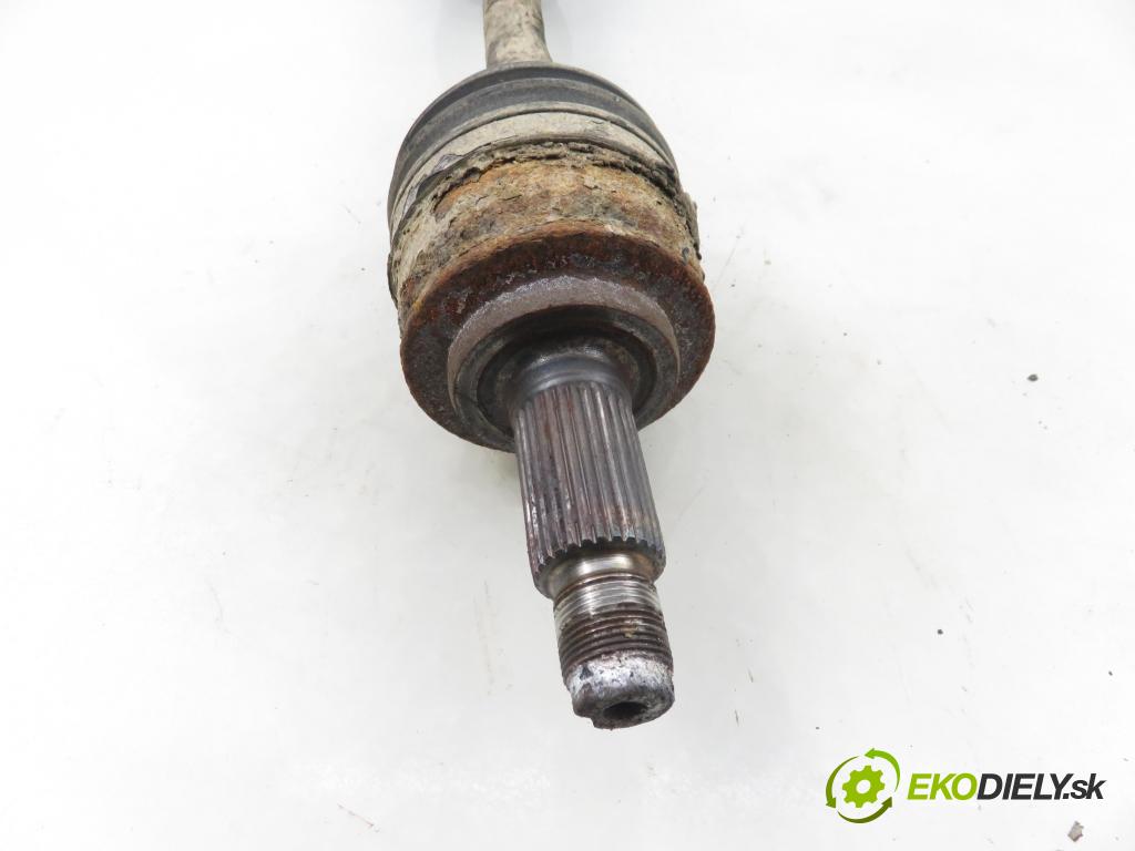 SUZUKI GRAND VITARA II (JT, TE, TD) SUV 2006 95,00 1.9 DDiS 129 4x4 - F9Q 264 1870,00 Poloos PP