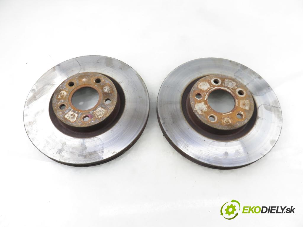 VOLVO V50 (MW) KOMBI 2005 103,00 2.4 - B 5244 S5 2435,00 Lamela kotúč brzdová predný 