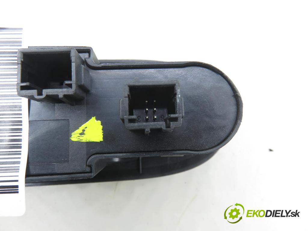 PEUGEOT 308 (4A_, 4C_) HB 2007 110,00 1.6 THP 150 - 5FX (EP6DT) 1598,00 Panel ovládania okien 96644915XT