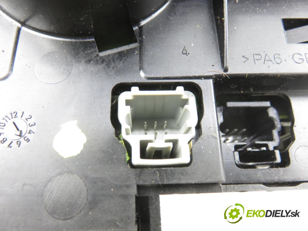 PEUGEOT 308 (4A_, 4C_) HB 2007 110,00 1.6 THP 150 - 5FX (EP6DT) 1598,00 PAKA/ŘAZENÍ/SADA: 96640633XT