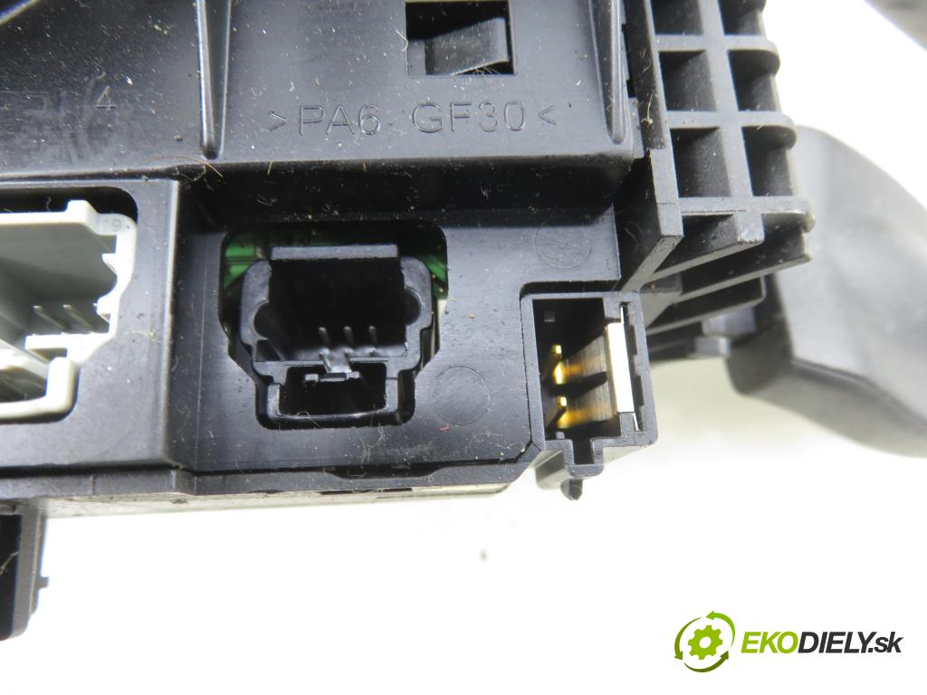 PEUGEOT 308 (4A_, 4C_) HB 2007 110,00 1.6 THP 150 - 5FX (EP6DT) 1598,00 PAKA/ŘAZENÍ/SADA: 96640633XT