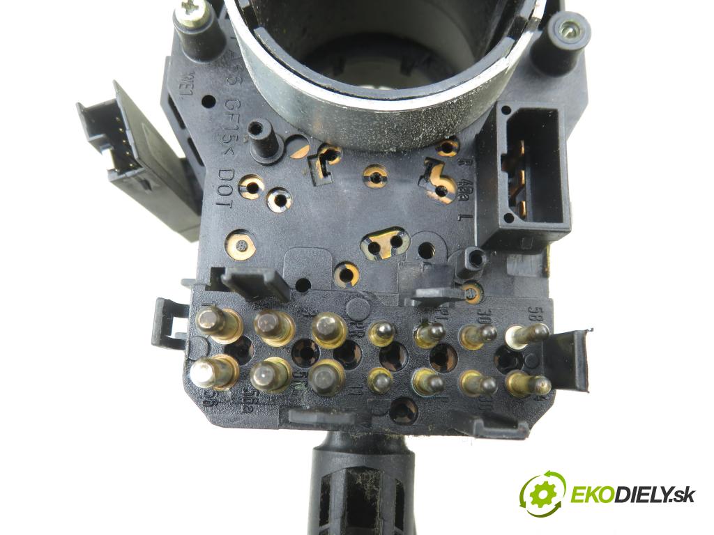 AUDI A4 (8D2, B5) SEDAN 2000 85,00 1.9 TDI - AJM 1896,00 páčka/prepínač 4D0953513D ; 8D0953503A