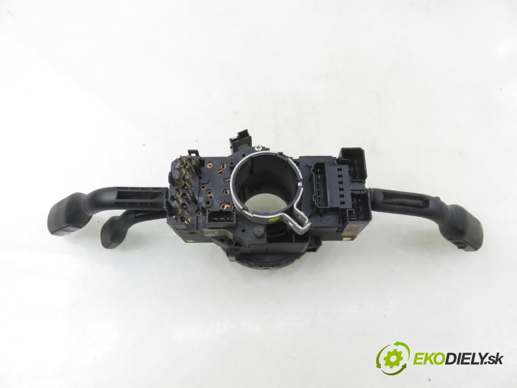 AUDI A4 (8D2, B5) SEDAN 2000 85,00 1.9 TDI - AJM 1896,00 páčka/prepínač 4D0953513D ; 8D0953503A