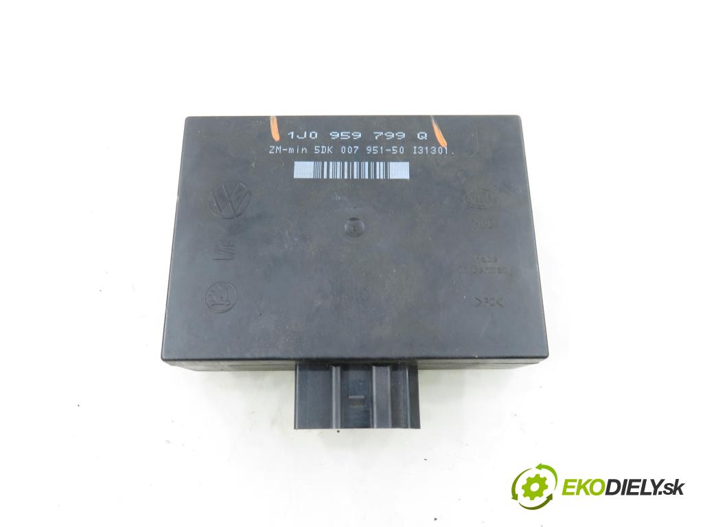 VW GOLF IV (1J1) HB 2002 66,00 1.9 TDI 90 - ALH 1896,00 MODUL komfortu 1J0959799Q