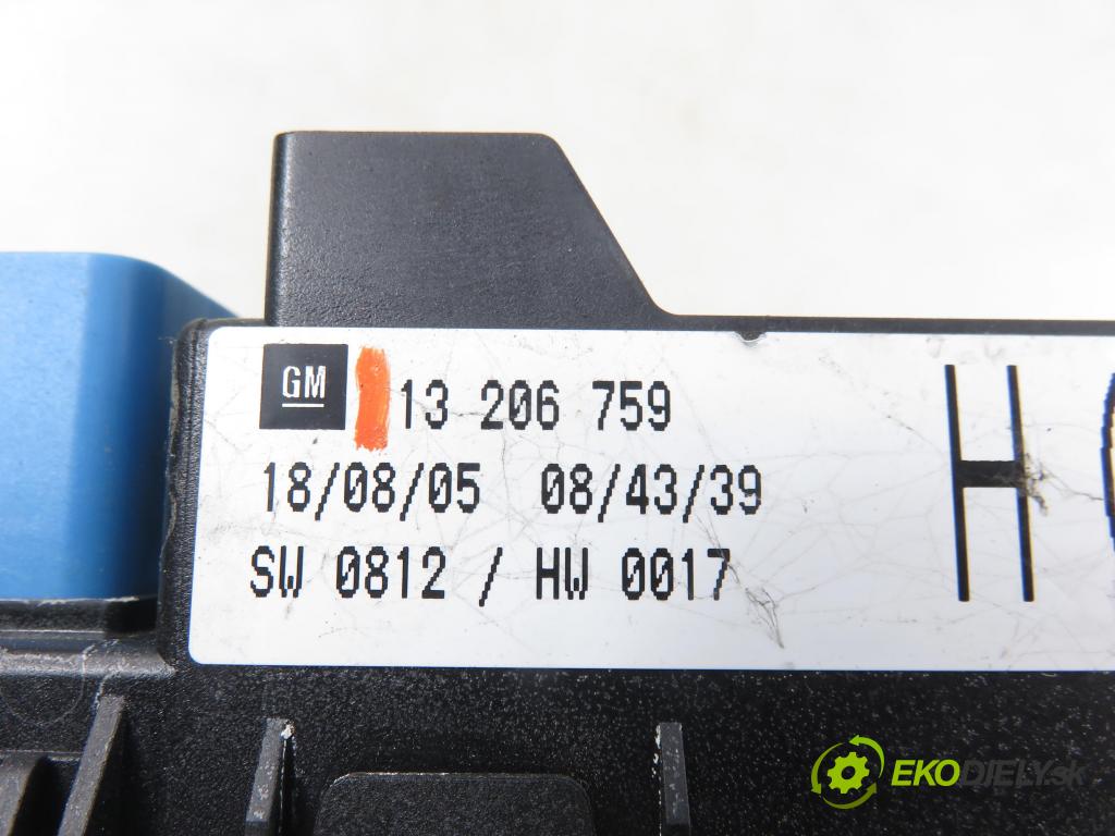 OPEL ZAFIRA B (A05) MINIVAN 2005 88,00 1.9 CDTI 8V 120 - Z 19 DT 1910,00 MODUL BSM 13206759HG ; 5DK00866952