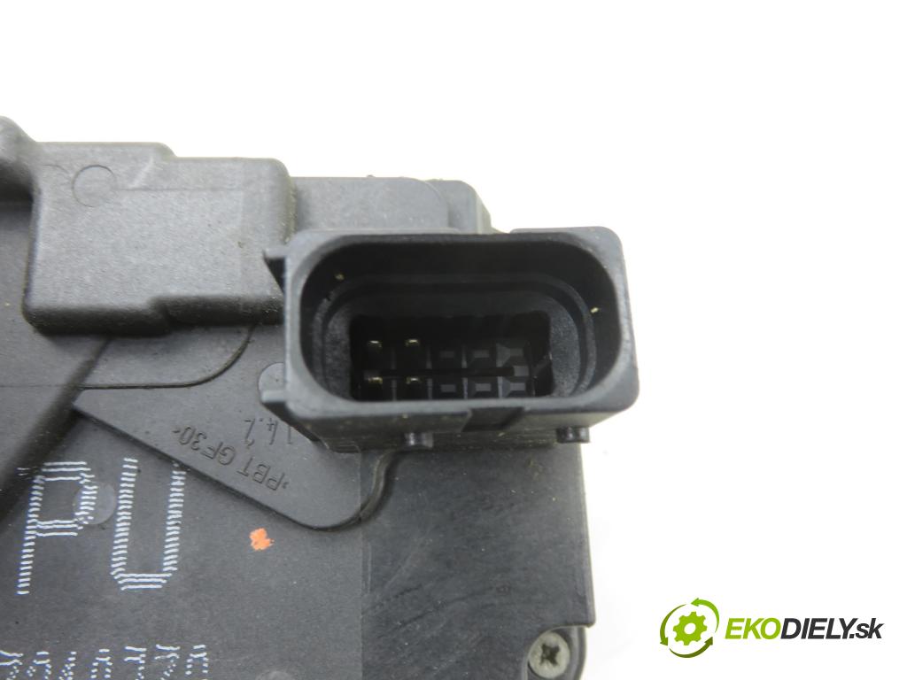 OPEL ZAFIRA B (A05) MINIVAN 2005 88,00 1.9 CDTI 8V 120 - Z 19 DT 1910,00 zámok LTE 13210738PU