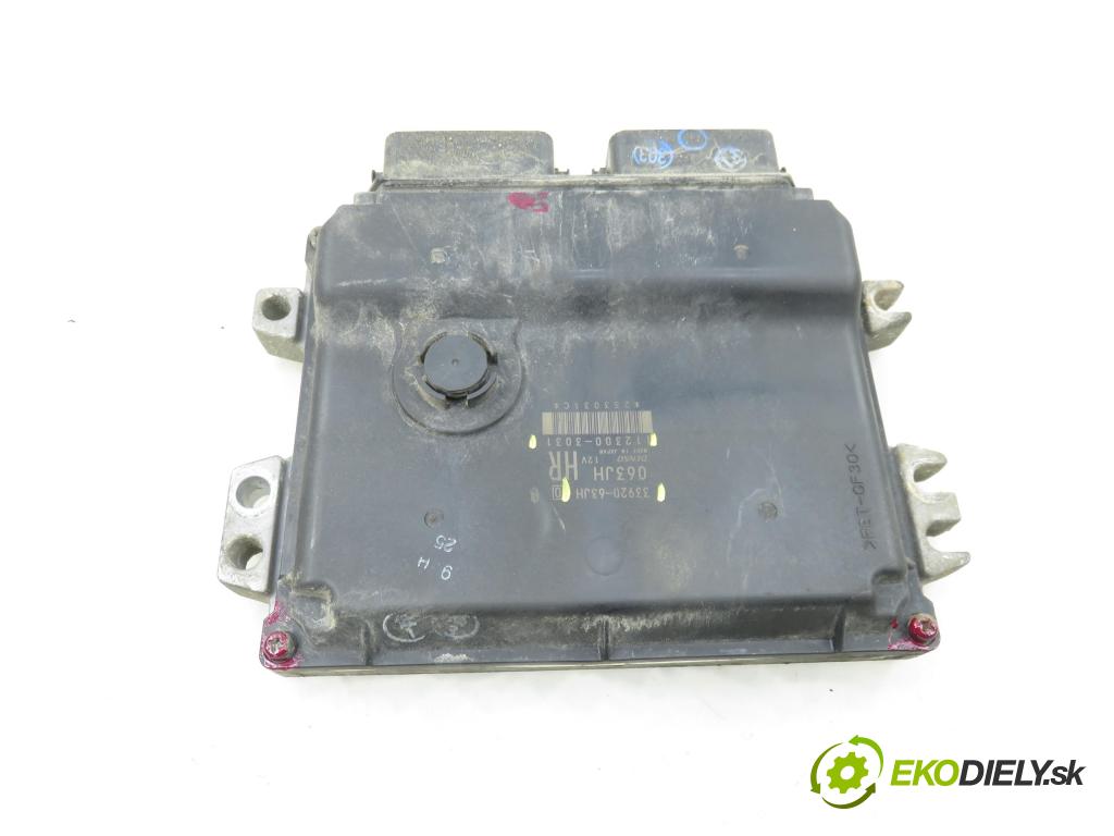 SUZUKI SWIFT III (MZ, EZ) HB 2006 68,00 1.3 4x4 (RS 413) - M13A 1328,00 řídící jednotka motora 3392063JH ; 1123003031