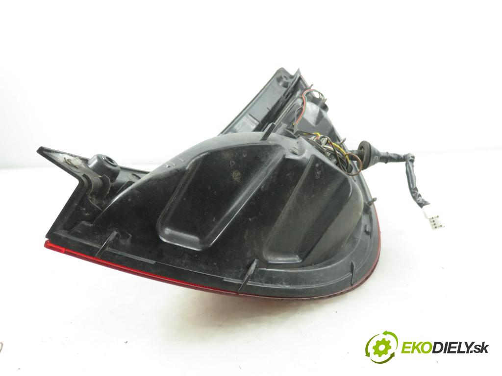 HYUNDAI i30 (FD) HB 2009 66,00 1.6 CRDi 1582,00 Svetlo ľavé zadné 924012R0