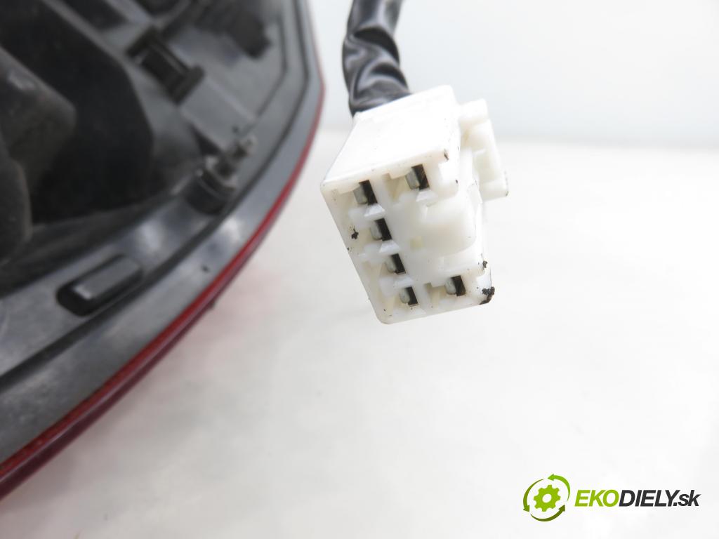 HYUNDAI i30 (FD) HB 2009 66,00 1.6 CRDi 1582,00 Svetlo ľavé zadné 924012R0