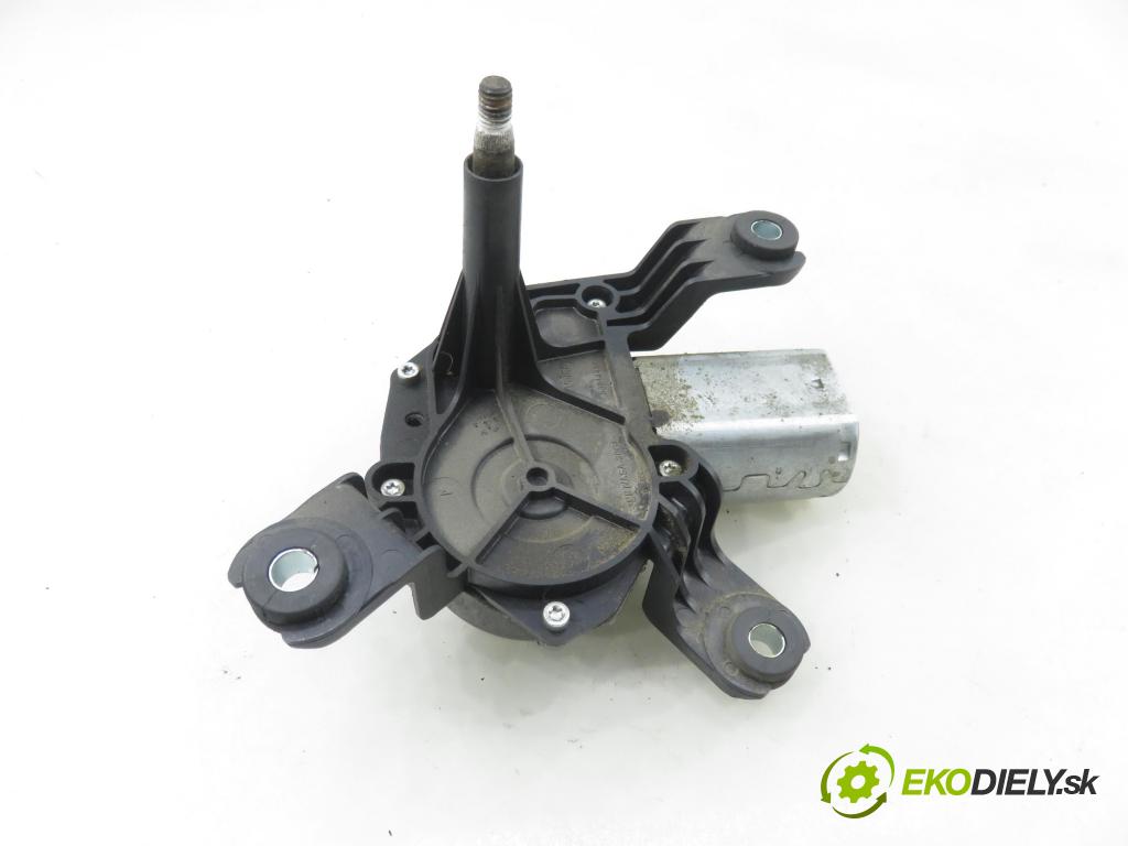 OPEL ZAFIRA B (A05) MINIVAN 2005 88,00 1.9 CDTI 8V 120 - Z 19 DT 1910,00 motorek stěrače ZADNÍ: 53025212 ; 13145548