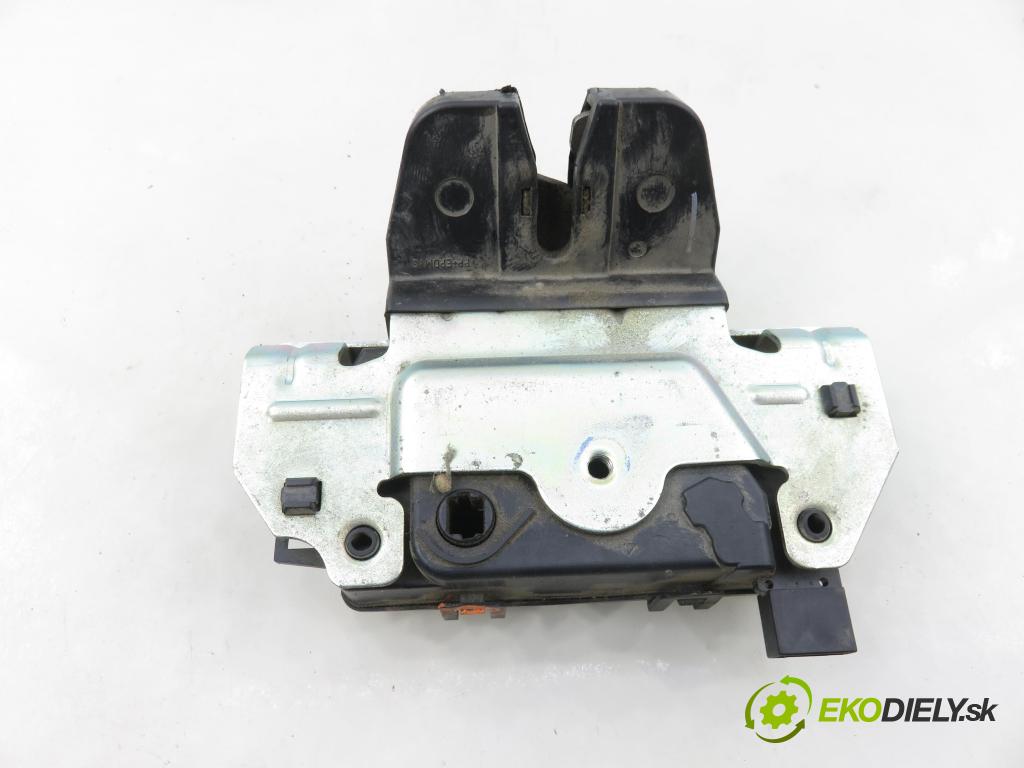 OPEL ZAFIRA B (A05) MINIVAN 2005 88,00 1.9 CDTI 8V 120 - Z 19 DT 1910,00 zámok dveří kufr EL. 495058724