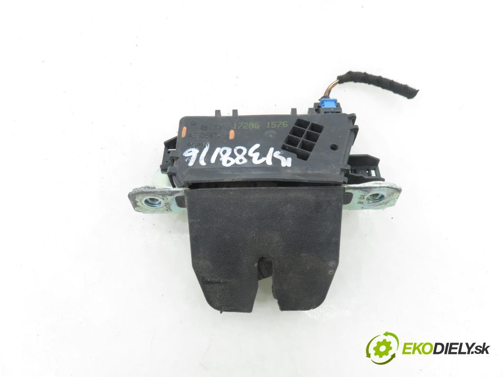 OPEL ZAFIRA B (A05) MINIVAN 2005 88,00 1.9 CDTI 8V 120 - Z 19 DT 1910,00 zámok dveří kufr EL. 495058724