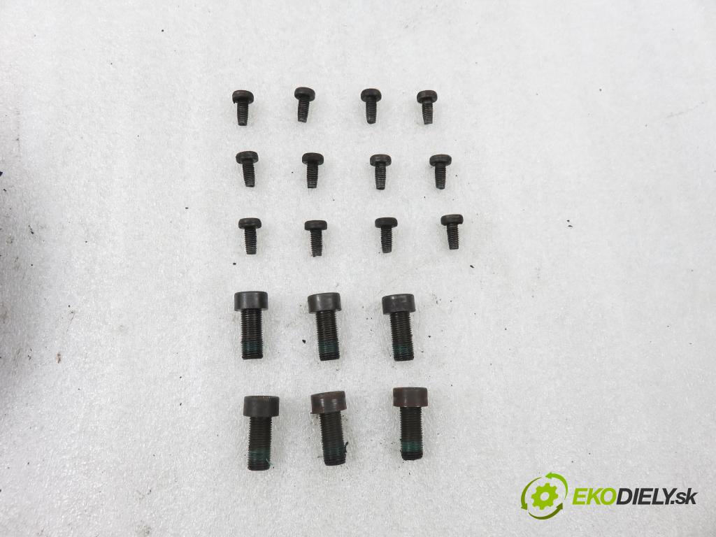 VW GOLF IV (1J1) HB 1999 66,00 1.9 TDI 90 - ALH 1896,00 Koleso dvojvrstvové 028141025P ; 028141036L