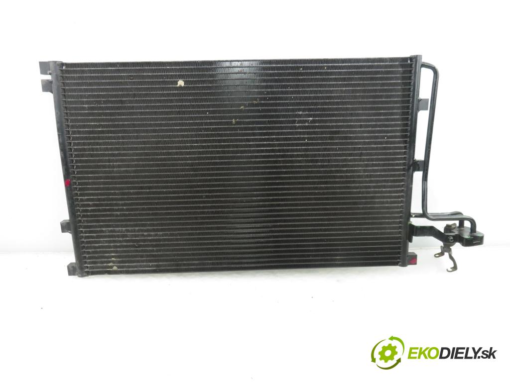 VOLVO V50 (MW) KOMBI 2005 103,00 2.4 - B 5244 S5 2435,00 chladič klimatizace 2002760 ; NRF2002760 (Chladič klimatizace)