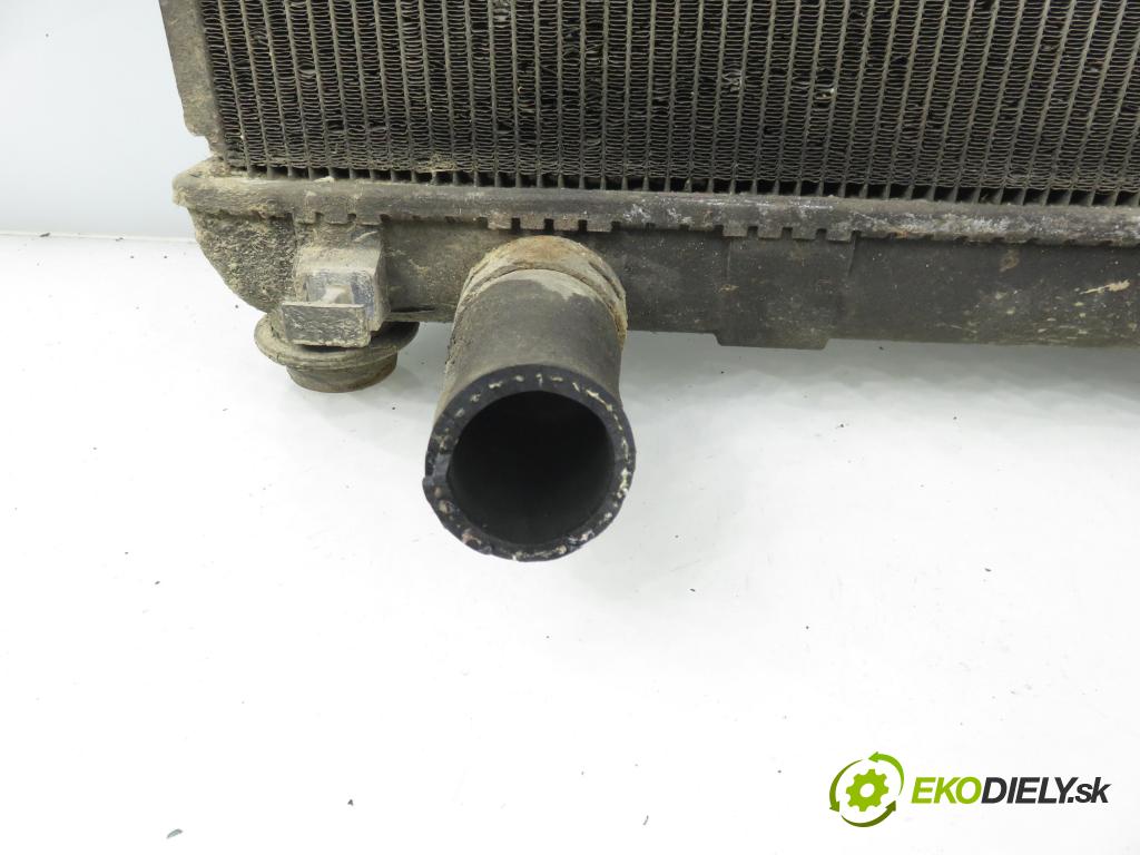 SUZUKI GRAND VITARA II (JT, TE, TD) SUV 2006 95,00 1.9 DDiS 129 4x4 - F9Q 264 1870,00 chladič vody