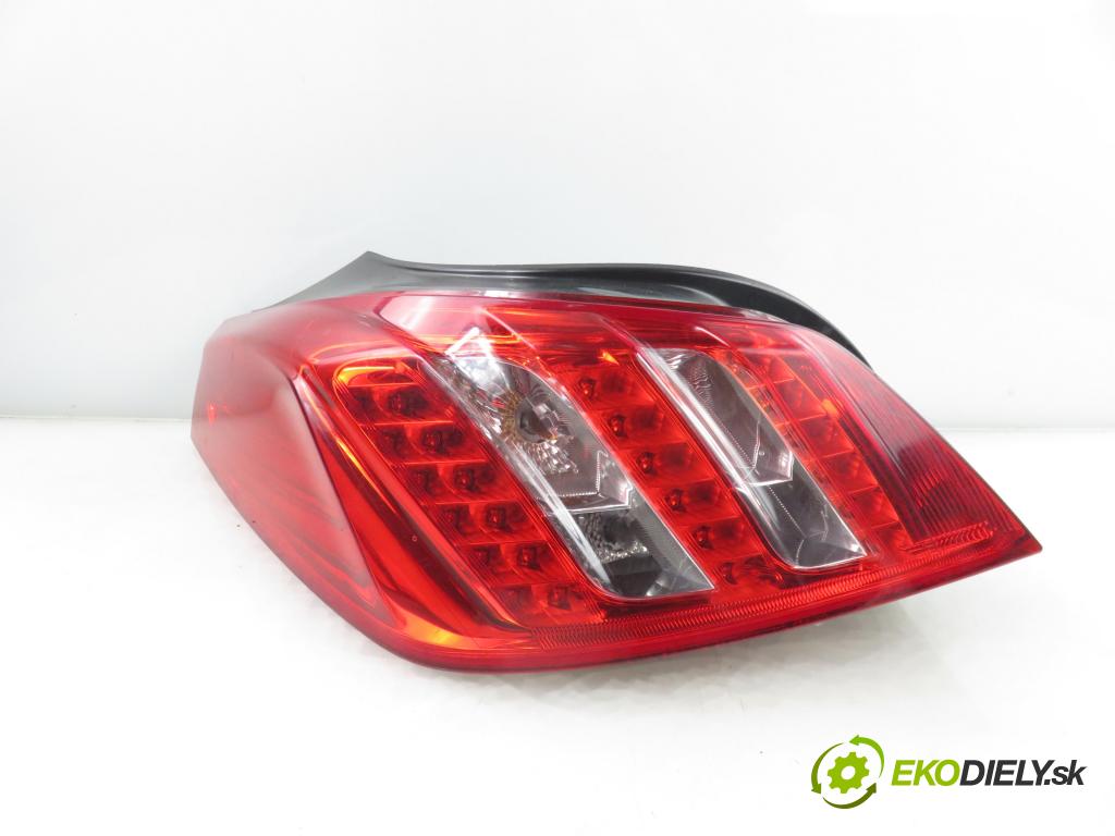 PEUGEOT 508 I (8D_) SEDAN 2012 103,00 2.0 HDi - RHF (DW10BTED4) 1997,00 Svetlo ľavé zadné 9686293780