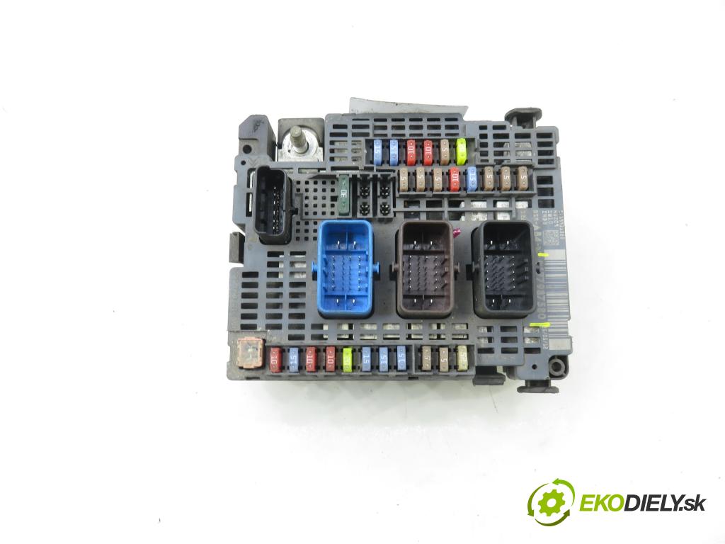 PEUGEOT 508 I (8D_) SEDAN 2012 103,00 2.0 HDi - RHF (DW10BTED4) 1997,00 MODUL BSM 9677987580