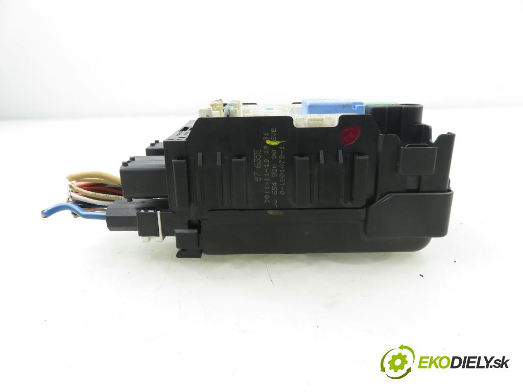 PEUGEOT 508 I (8D_) SEDAN 2012 103,00 2.0 HDi - RHF (DW10BTED4) 1997,00 Skrinka POJISTKY: 9865492680