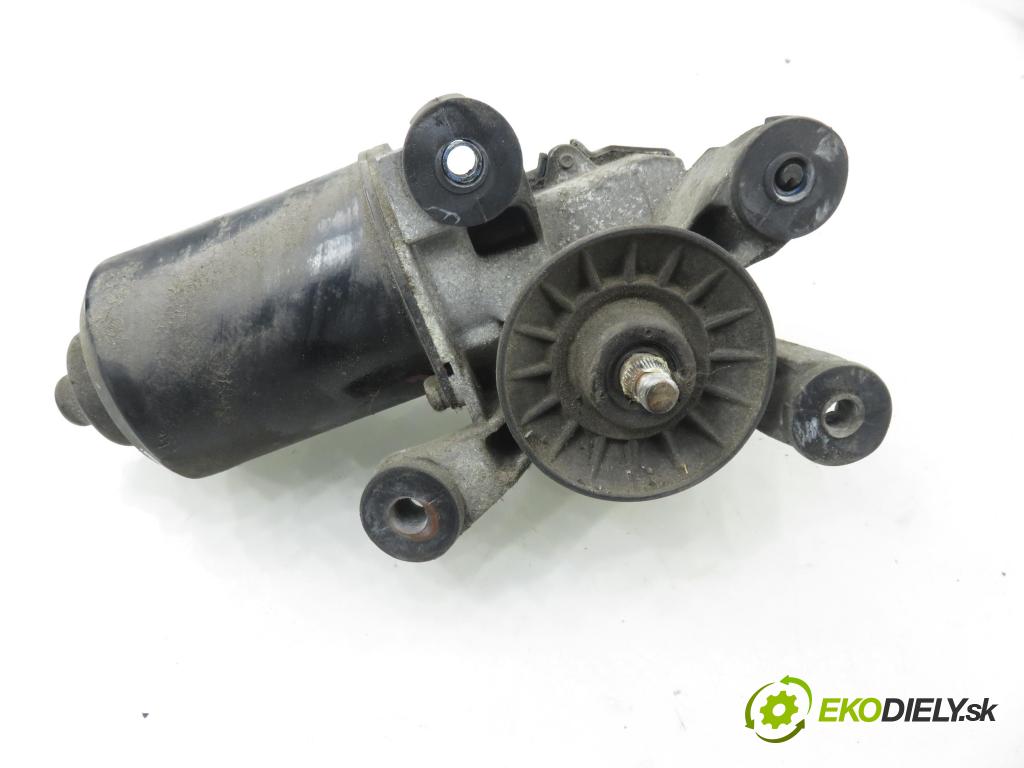 TOYOTA RAV 4 I (_A1_) SUV 1994 95,00 2.0 4WD - 3S-FE 1998,00 motorek stěračů PŘEDNÍ: 