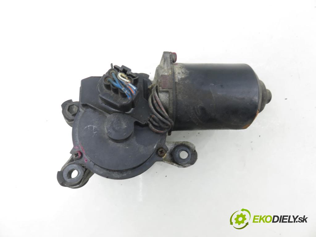 TOYOTA RAV 4 I (_A1_) SUV 1994 95,00 2.0 4WD - 3S-FE 1998,00 Motorček stieračov predný