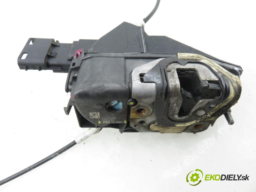 PEUGEOT 508 I (8D_) SEDAN 2012 103,00 2.0 HDi - RHF (DW10BTED4) 1997,00 zámok 006260 ; PSA006260