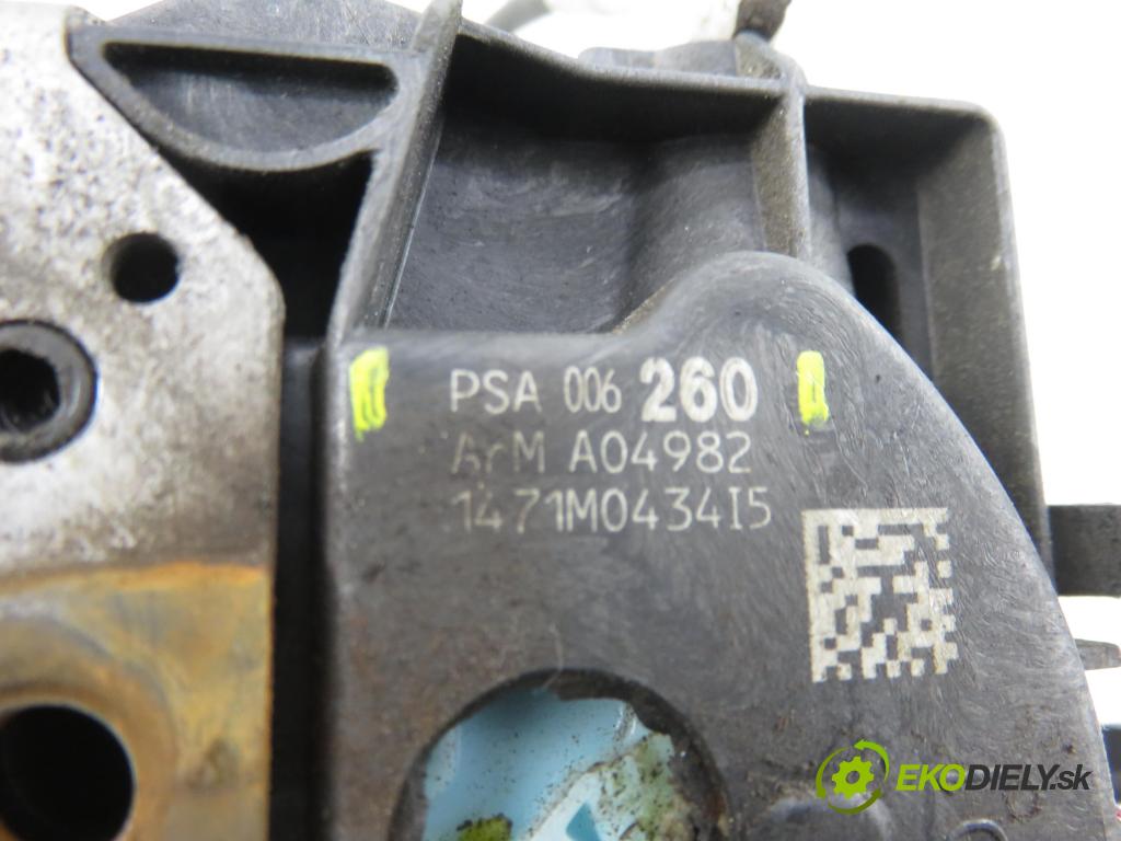 PEUGEOT 508 I (8D_) SEDAN 2012 103,00 2.0 HDi - RHF (DW10BTED4) 1997,00 zámok 006260 ; PSA006260