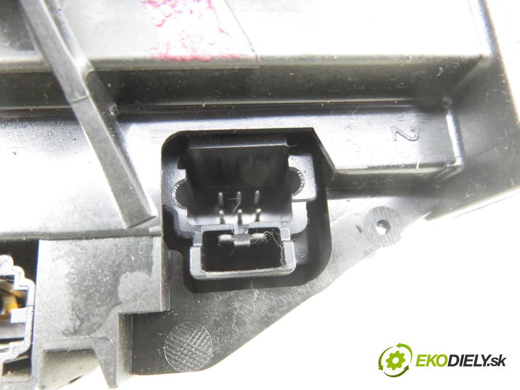 PEUGEOT 508 I (8D_) SEDAN 2012 103,00 2.0 HDi - RHF (DW10BTED4) 1997,00 PAKA/ŘAZENÍ/SADA: 96759260XT