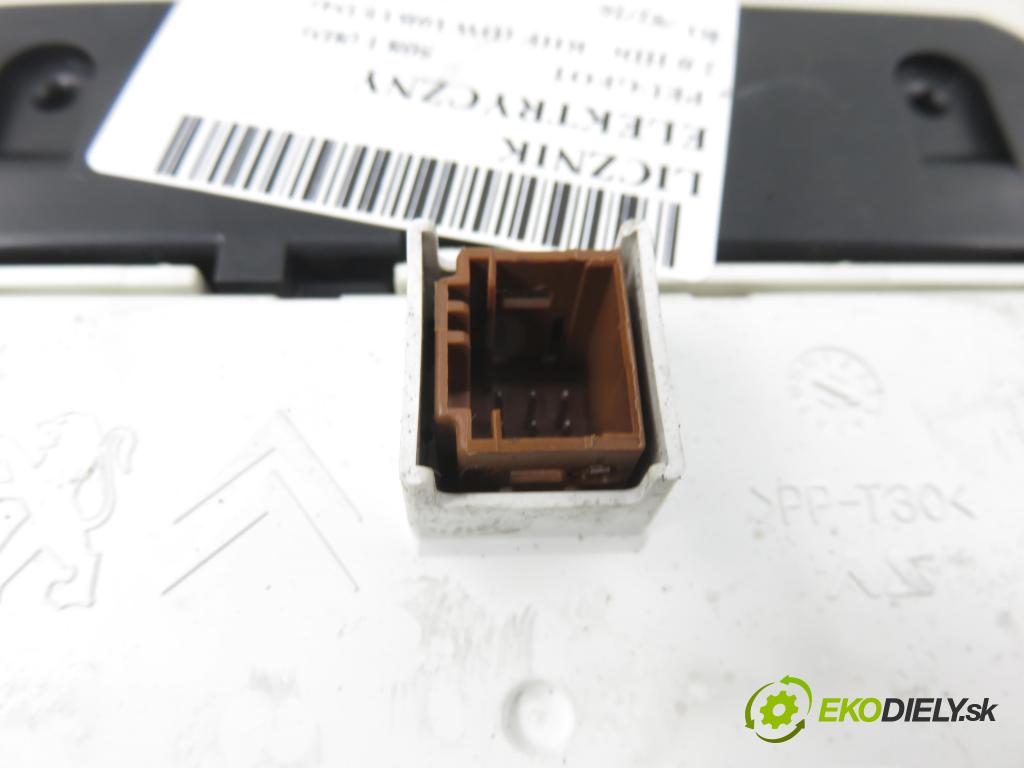 PEUGEOT 508 I (8D_) SEDAN 2012 103,00 2.0 HDi - RHF (DW10BTED4) 1997,00 Prístrojovka elektrický 9800420280 ; 9678565980