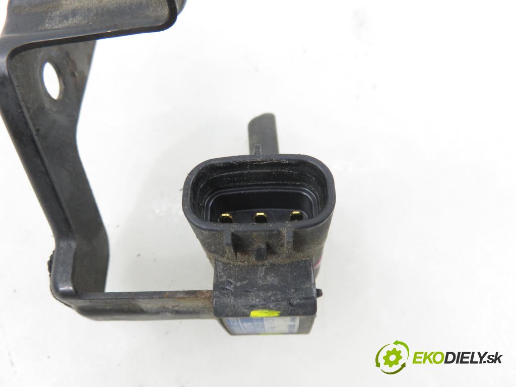 TOYOTA RAV 4 I (_A1_) SUV 1994 95,00 2.0 4WD - 3S-FE 1998,00 Snímač tlaku MAP senzor 8942042010 ; 1007983431