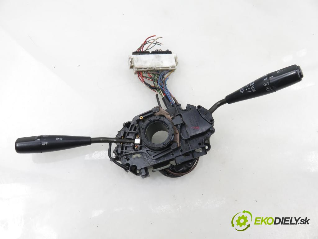 TOYOTA RAV 4 I (_A1_) SUV 1994 95,00 2.0 4WD - 3S-FE 1998,00 páčka/prepínač 8431042020