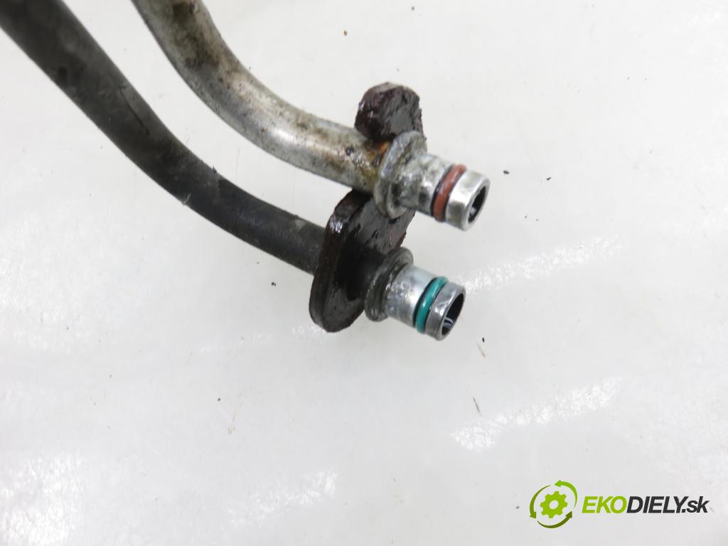 VOLVO V50 (MW) KOMBI 2005 103,00 2.4 - B 5244 S5 2435,00 rúrka / Rúra servočerpadlo