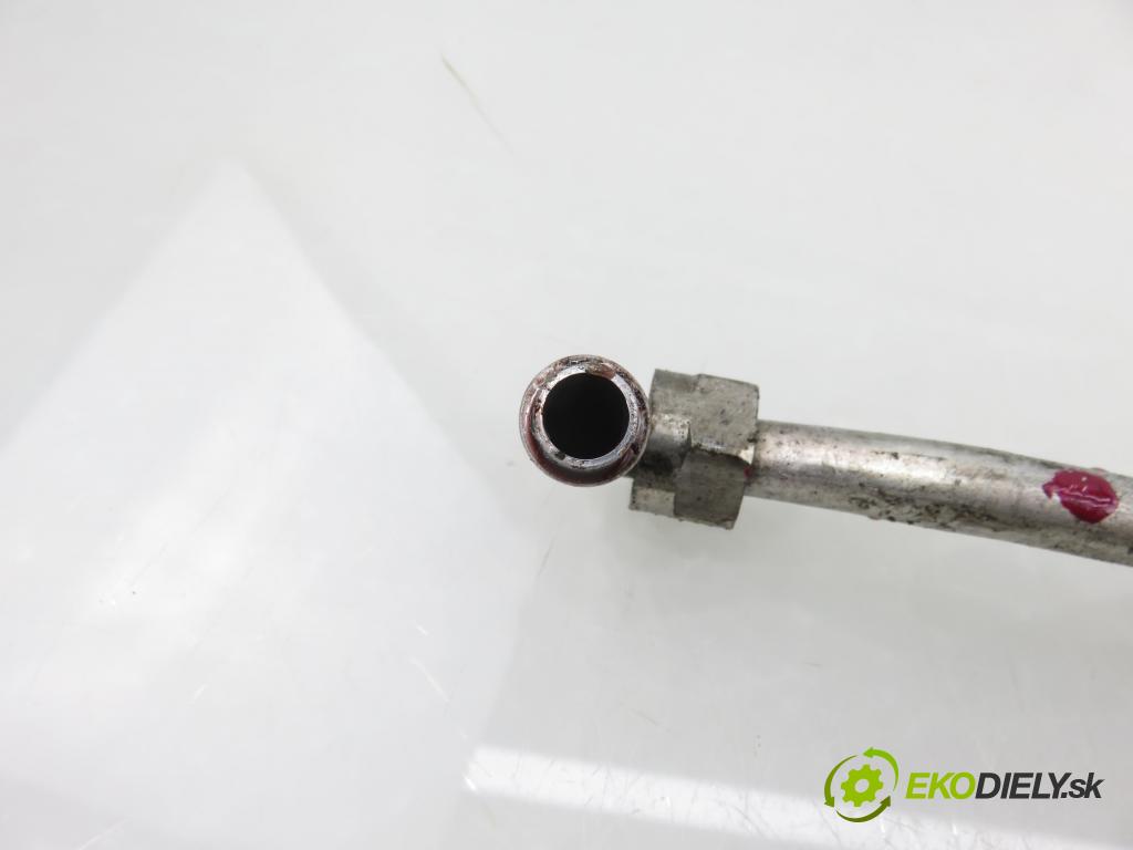 AUDI Q7 (4L) SUV 2007 171,00 3.0 TDI quattro - BUG 2967,00 rúrka olejovy 7L0317821A