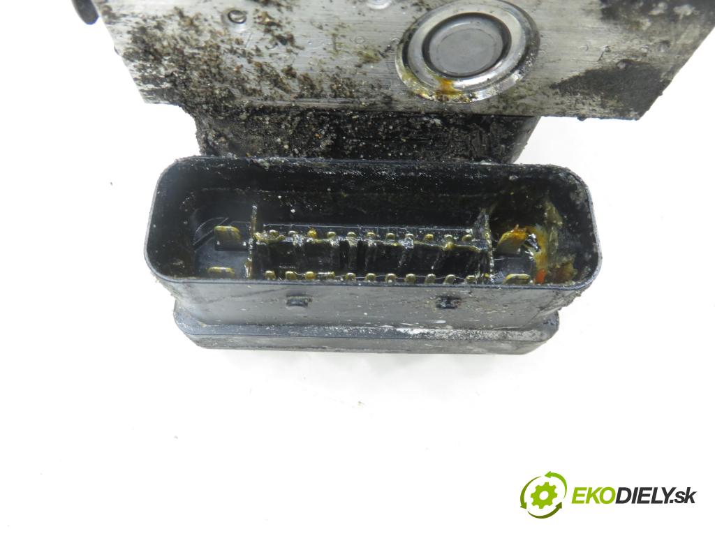 CITROEN C3 I (FC_) HB 2007 50,00 1.4 HDi - 8HZ (DV4TD) 1398,00 pumpa ABS 10097011443 ; 9662298480 ; 10020700924 (Pumpa ABS)