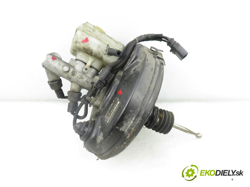 VW GOLF IV (1J1) HB 2000 66,00 1.9 TDI 90 - ALH 1896,00 Posilovač 1J1614205 ; 03786404014 (Servočerpadlo)