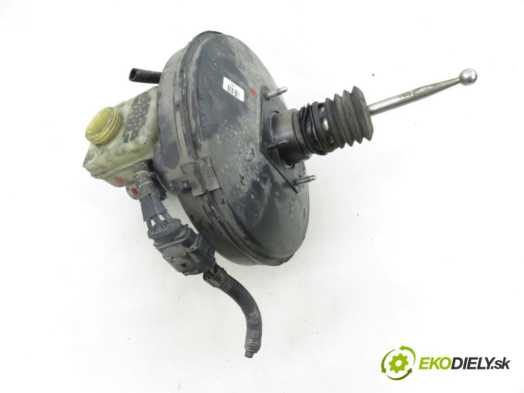 VW GOLF IV (1J1) HB 2000 66,00 1.9 TDI 90 - ALH 1896,00 Posilovač 1J1614205 ; 03786404014 (Servočerpadlo)