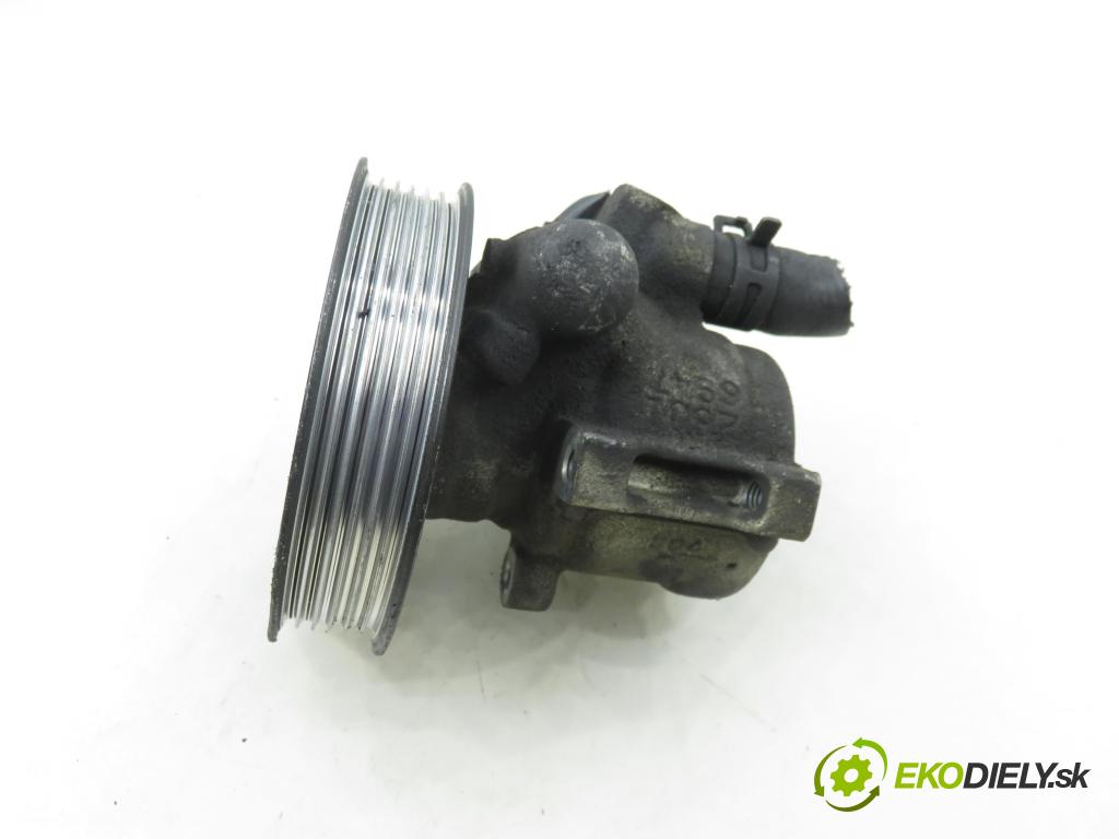 VW GOLF IV (1J1) HB 1998 66,00 1.9 TDI - AGR 1896,00 pumpa servočerpadlo 1J0422154D ; 26066368 (Servočerpadlo)