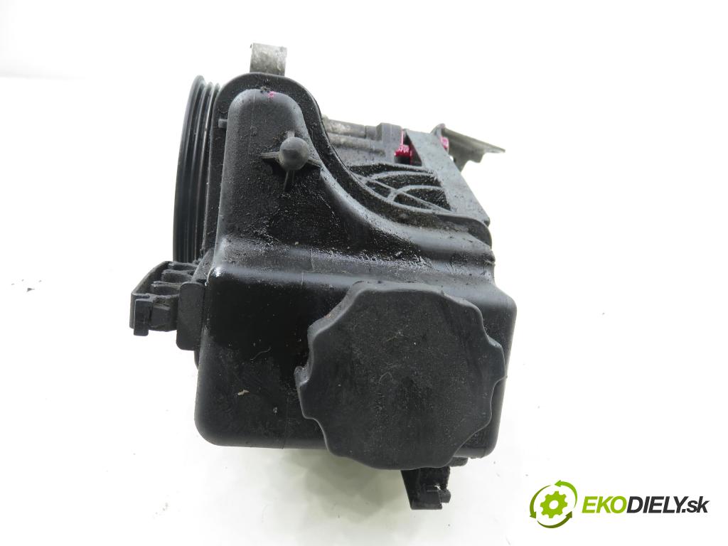 MERCEDES-BENZ SPRINTER 3,5-t Skrzynia (906) FURGON 2011 95,00 313 CDI (906.631, 906.633, 906.635, 906.637) - OM 2143,00 pumpa servočerpadlo (Servočerpadlo)