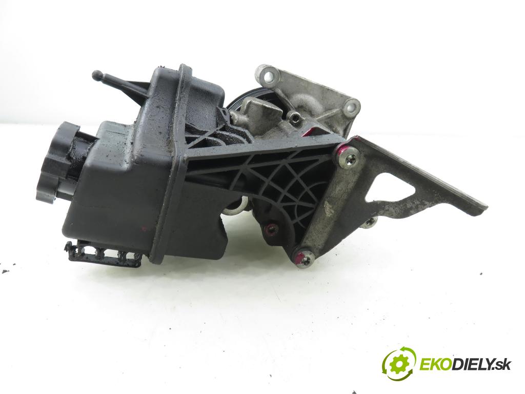 MERCEDES-BENZ SPRINTER 3,5-t Skrzynia (906) FURGON 2011 95,00 313 CDI (906.631, 906.633, 906.635, 906.637) - OM 2143,00 pumpa servočerpadlo (Servočerpadlo)