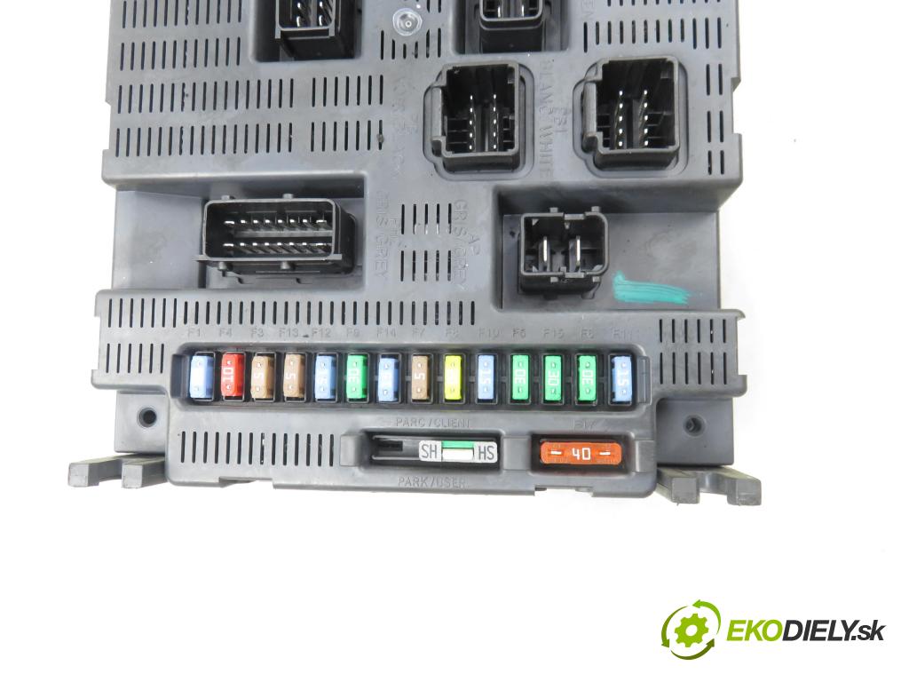 PEUGEOT 207 SW (WK_) KOMBI 2008 88,00 1.6 16V - 5FW (EP6) 1598,00 MODUL BSI 9663798380