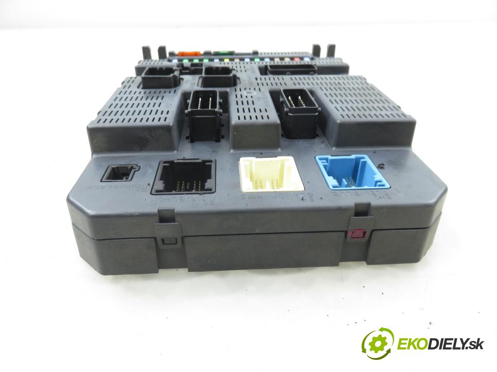 PEUGEOT 207 SW (WK_) KOMBI 2008 88,00 1.6 16V - 5FW (EP6) 1598,00 MODUL BSI 9663798380