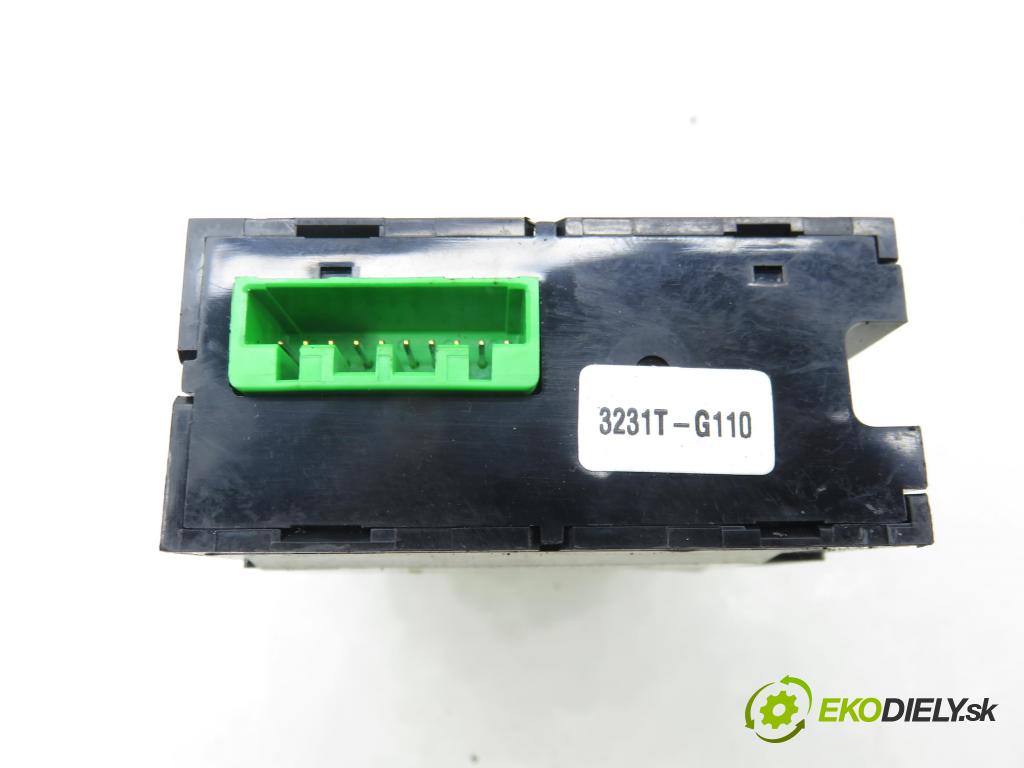 HONDA CIVIC VII Hatchback (EU, EP, EV) HB 2004 81,00 1.6 i - D16V1 1590,00 Panel kúrenia KLIMATIZACE: 79500S6DG010M1