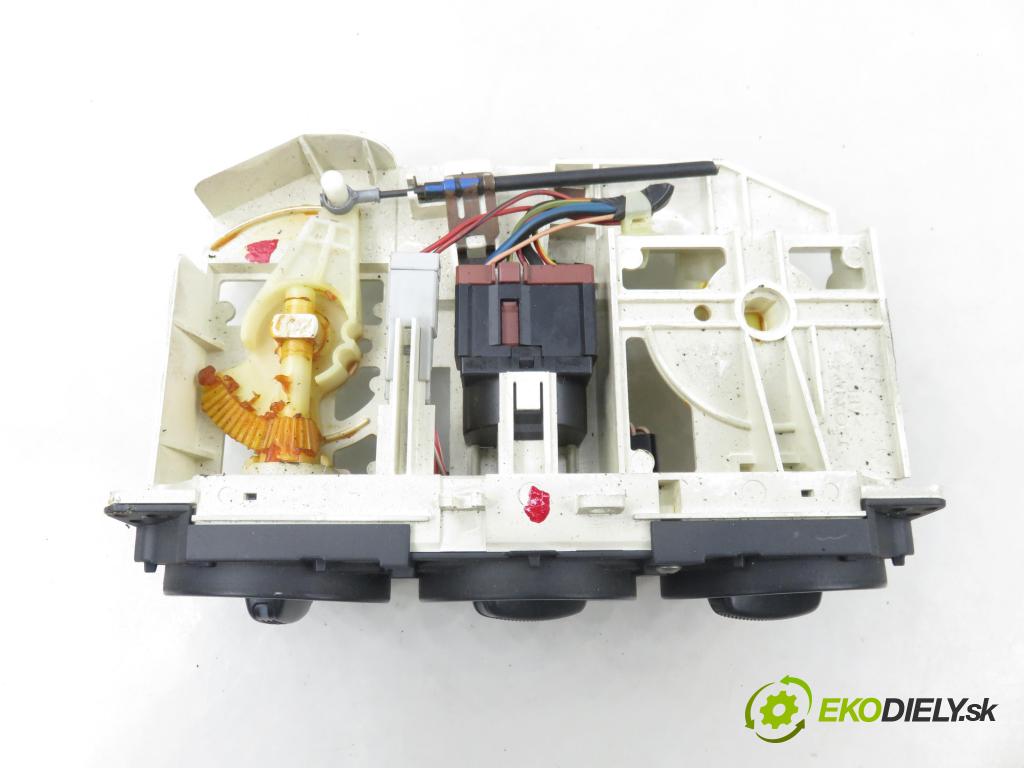 HONDA CIVIC VII Hatchback (EU, EP, EV) HB 2004 81,00 1.6 i - D16V1 1590,00 Panel kúrenia KLIMATIZACE: 79500S6DG010M1