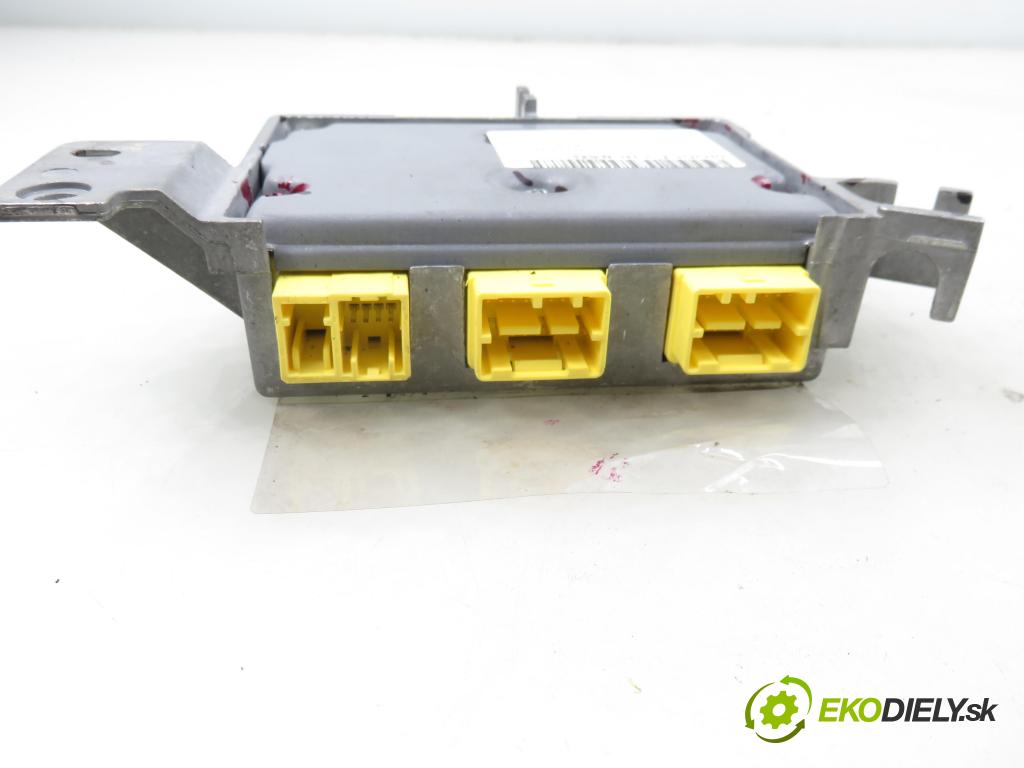 HONDA CIVIC VII Hatchback (EU, EP, EV) HB 2004 81,00 1.6 i - D16V1 1590,00 MODUL air BAG 77960S6AG940M2 ; 5WK43197