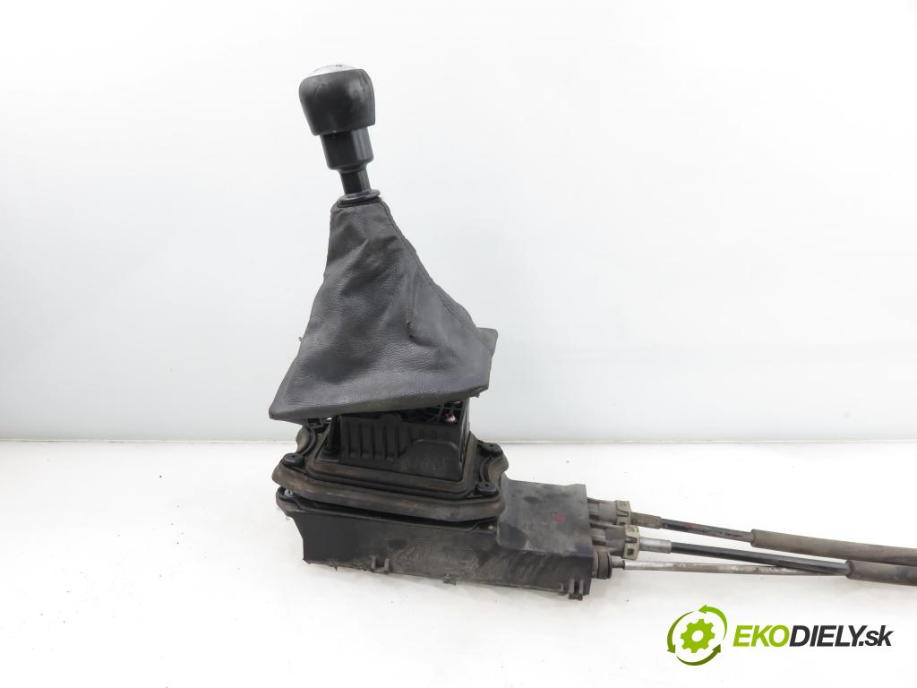 PEUGEOT 508 I (8D_) SEDAN 2012 103,00 2.0 HDi - RHF (DW10BTED4) 1997,00 ZVEDÁK: 9614412E