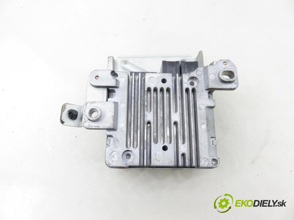 HONDA CIVIC VII Hatchback (EU, EP, EV) HB 2004 81,00 1.6 i - D16V1 1590,00 řídící jednotka servočerpadlo 39980S6AG010M1 ; Q1T18071M (Řídicí jednotka)