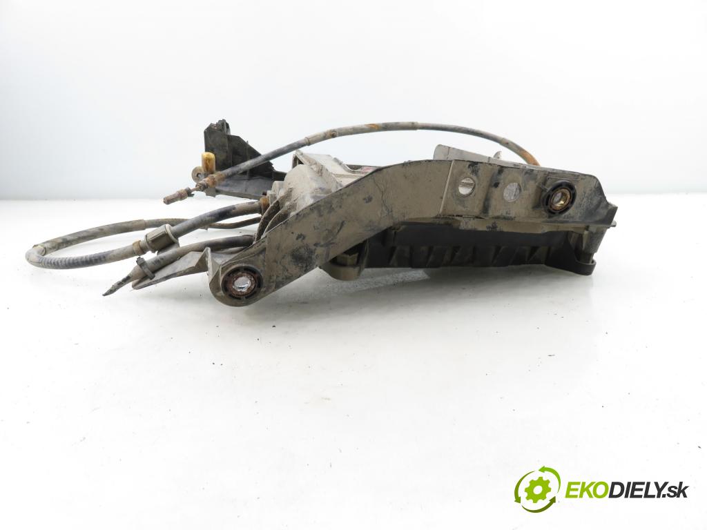 RENAULT SCENIC II (JM0/1_) MINIVAN 2006 96,00 1.9 dCi (JM15) - F9Q 804 1870,00 BRZDA: ručny elektrický 8200311379