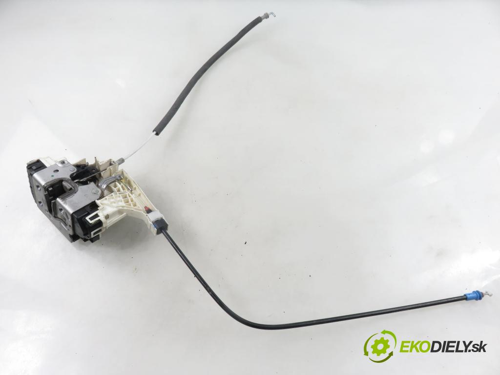 MERCEDES-BENZ SPRINTER 3,5-t Skrzynia (906) FURGON 2011 95,00 313 CDI (906.631, 906.633, 906.635, 906.637) - OM  2143,00 zámok 9067202135